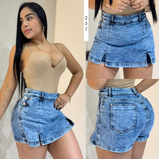 FALDA SHORT CLASICA 3 BOTONES LATERALES REF 237